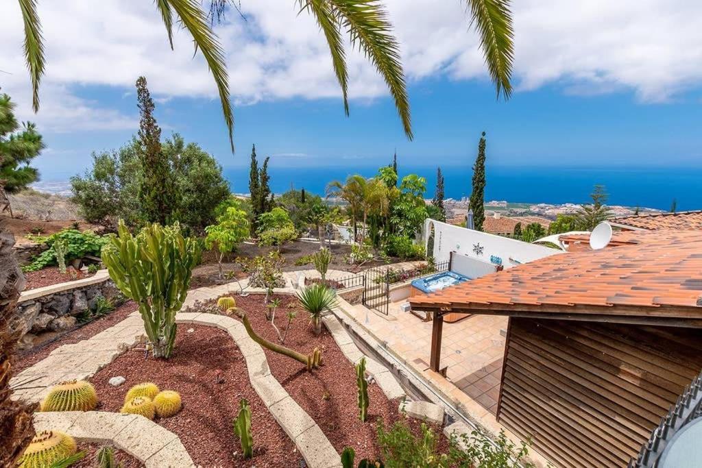 Villa Carlitos Vistas Al Mar Y A La Montana Costa Adeje  Exterior photo